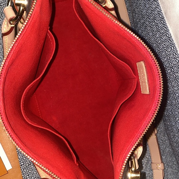 REAL LOUIS VUITTON PURSE - Picture 8 of 15